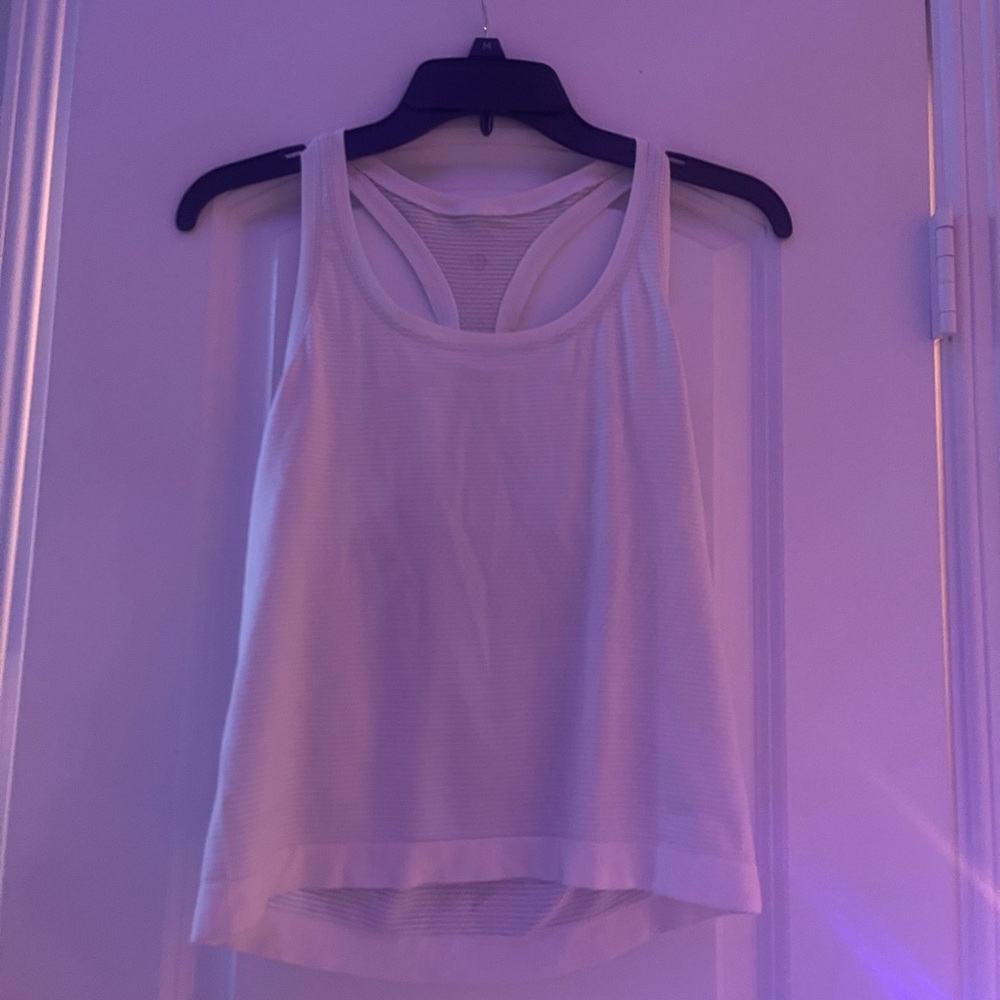 White Lululemon swiftly tech razorback tank size 6